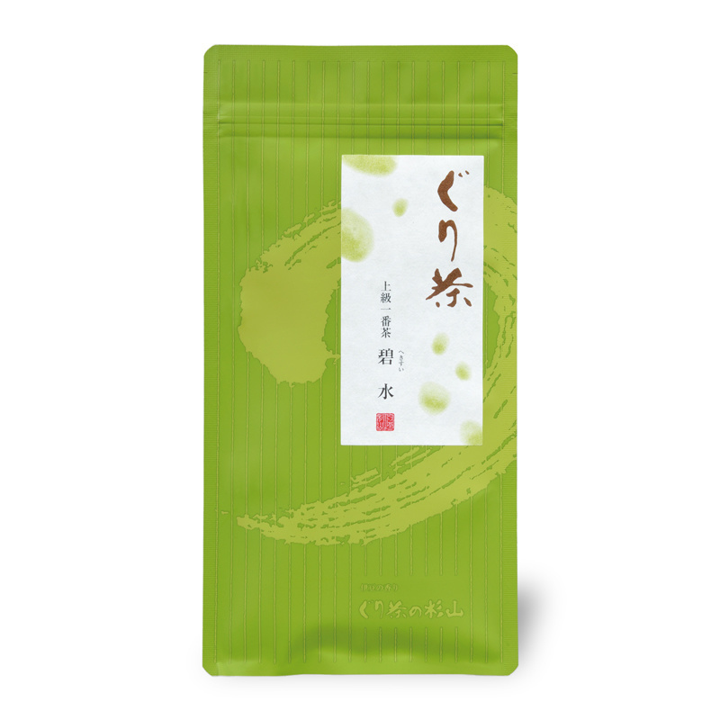 急須でお茶を淹れる